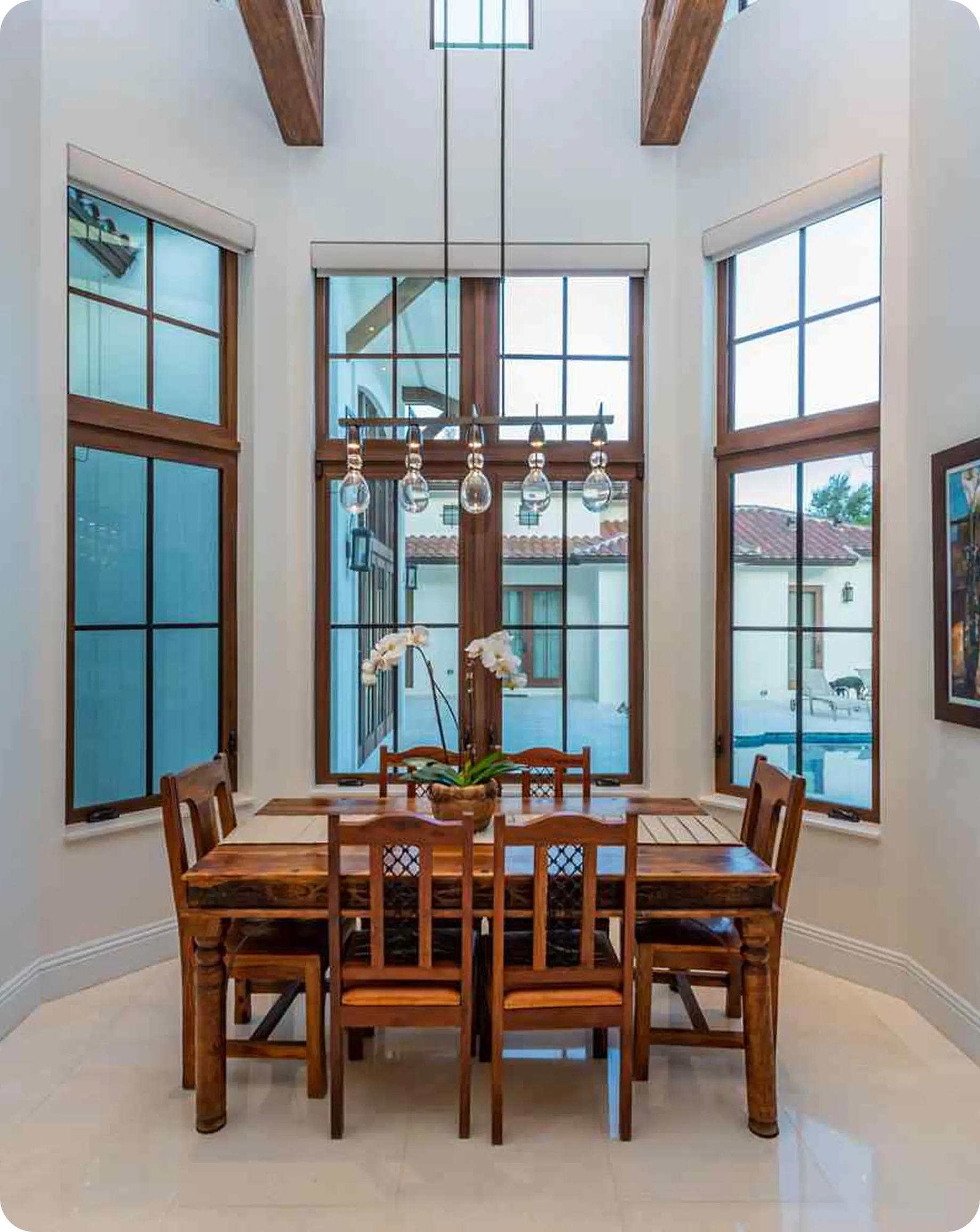 Hurricane Windows and Screen Miami means partnering with a team that prioritizes quality